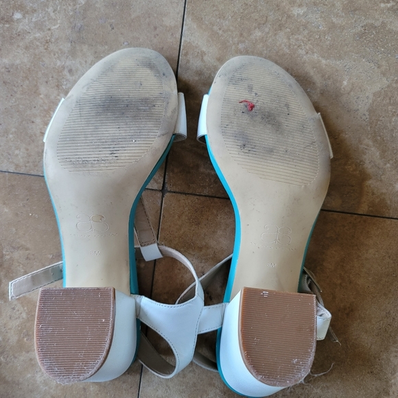 Andrew Stevens T-strap Heeled Sandals - size 8 - Picture 6 of 8